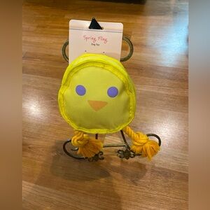 Simple WAG Spring Interactive Fling Dog Toy Chicken Rope Squeaks  NEW!!! (A)